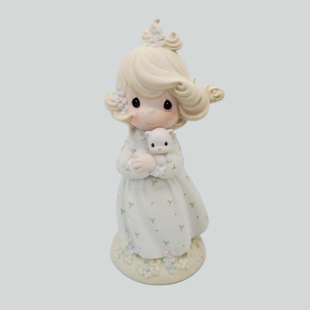 Precious Moments 1992 "You Are Such a Purr-fect Friend" Porcelain Figurine